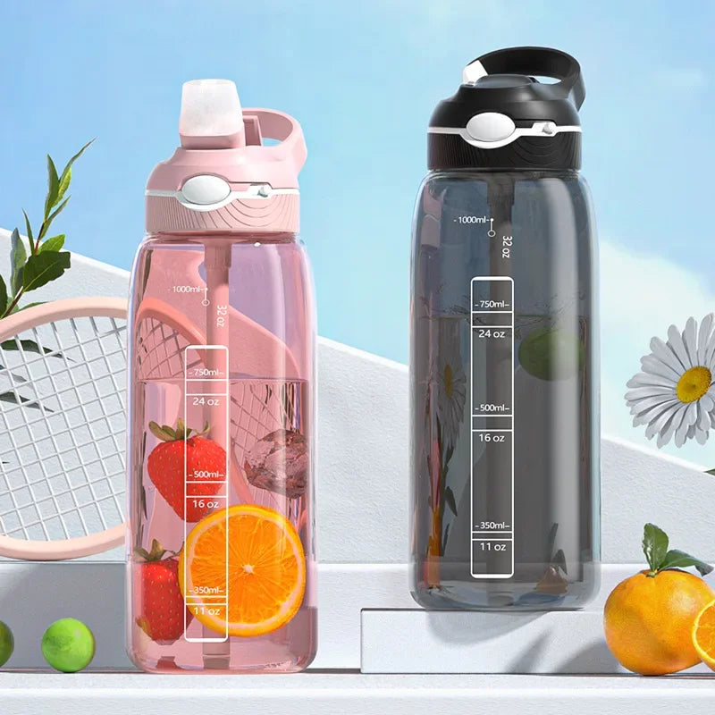 Sportdrinkfles 1L met Rietje – BPA-vrij Tritan