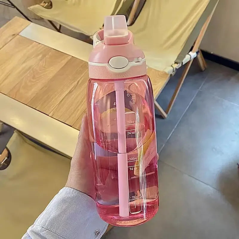 Sportdrinkfles 1L met Rietje – BPA-vrij Tritan